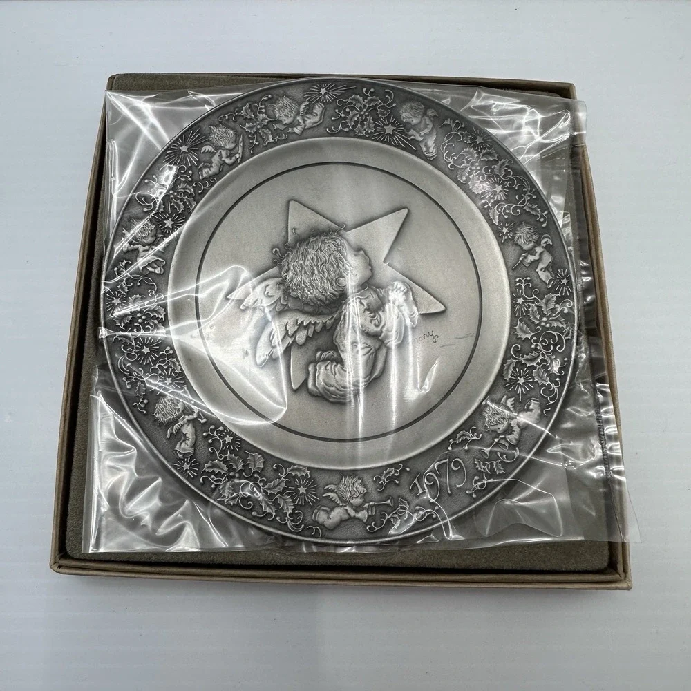 Hallmark 1979 Little Gallery Fine Pewter Christmas Plate Star Angel w Box